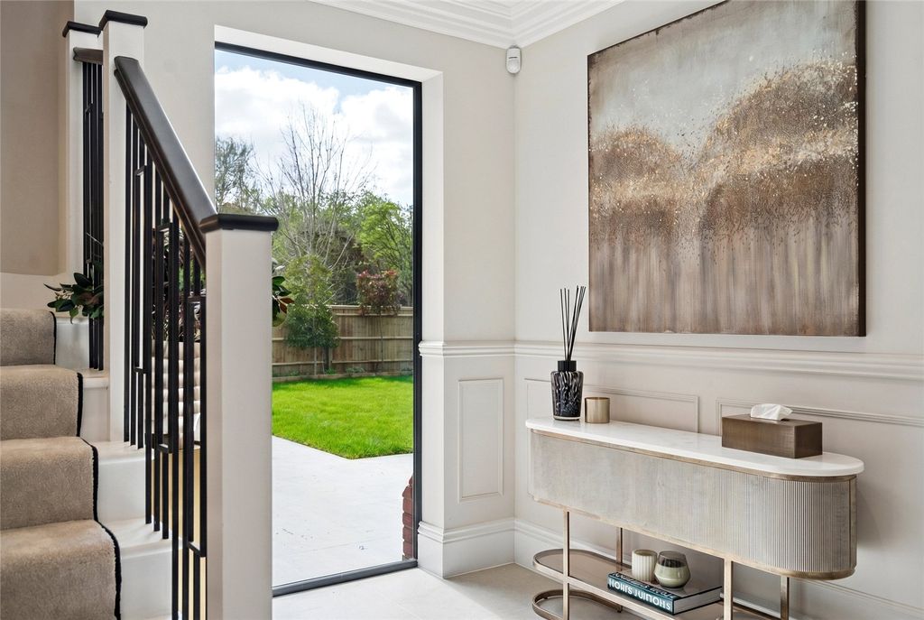 Additional image 9 of 5 bed detached house for saleMill Farm, Mill Lane, Chalfont St. Giles, Buckinghamshire HP8