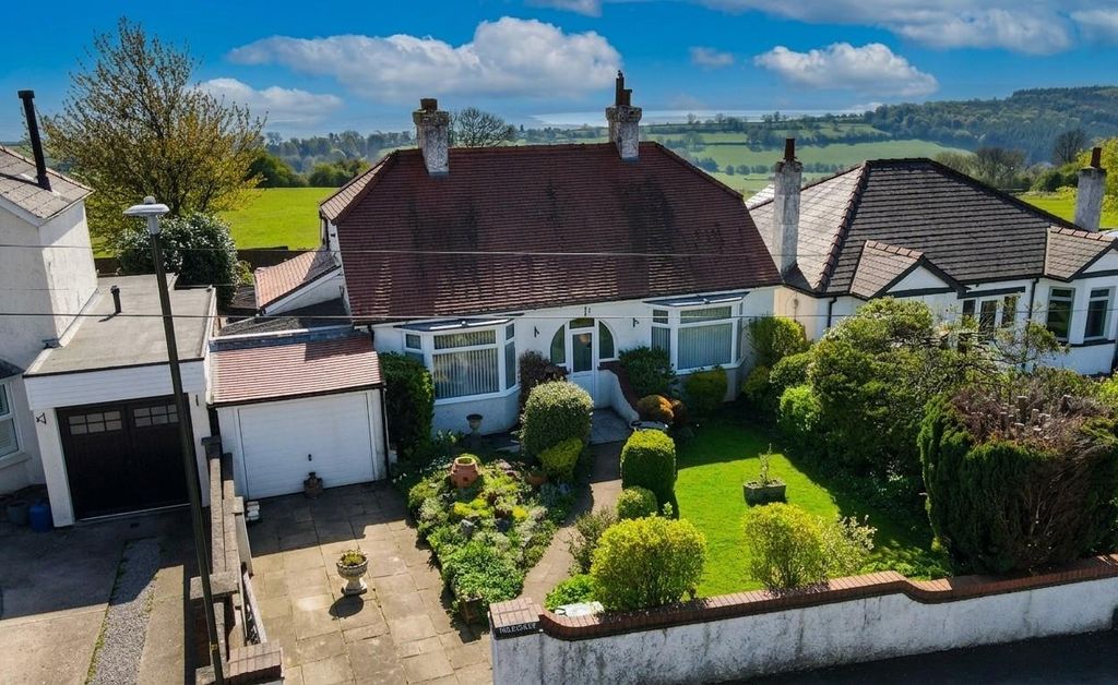 3 bed detached bungalow for saleLittledean Hill Road, Cinderford GL14