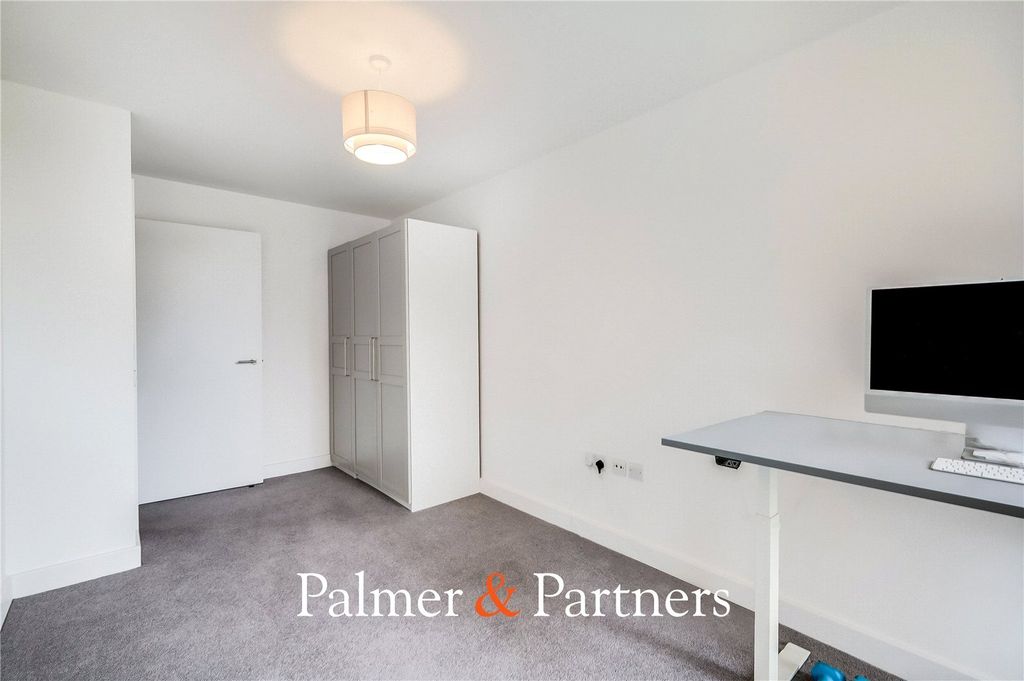 Additional image 25 of 2 bed maisonette for saleBurgess Springs, Chelmsford, Essex CM1
