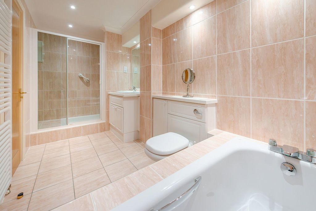 Additional image 26 of 5 bed flat for saleSt. Mary's Mount, Caterham CR3