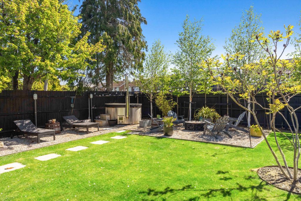 Additional image 24 of 5 bed detached house for saleGreenway Lane, Charlton Kings, Cheltenham, Gloucestershire GL52