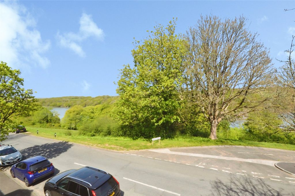 Additional image 12 of 2 bed flat for saleWest Malling Avenue, Plymouth, Devon PL5