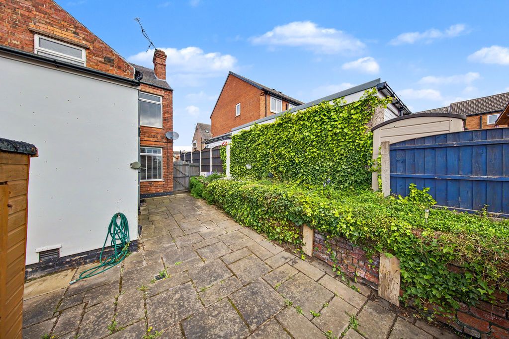 Additional image 24 of 2 bed semi-detached house for saleStation Lane, New Whittington, Chesterfield S43