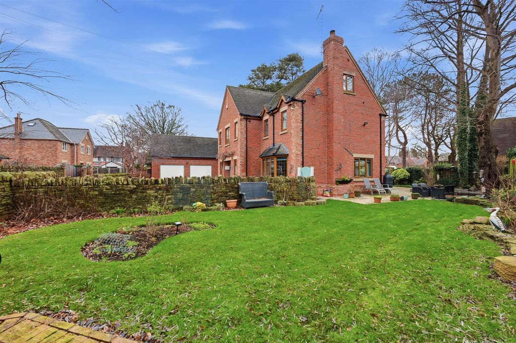 Additional image 38 of 6 bed detached house for saleRye Flatt Lane, Chesterfield S40