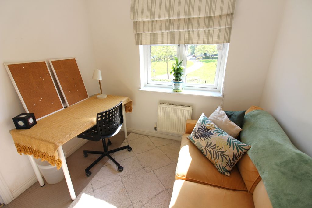 Additional image 17 of 4 bed town house for saleParkers Circus, Chipping Norton OX7