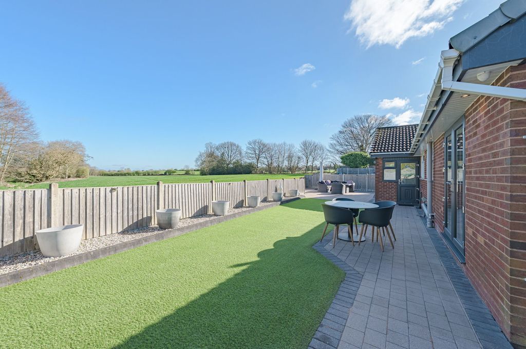 Additional image 31 of 3 bed bungalow for saleChurch Road, Burntwood WS7