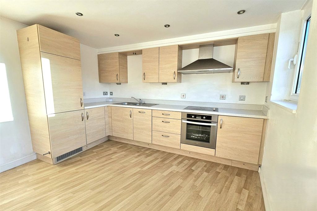Additional image 5 of 2 bed flat for saleSouthwell Park Road, Camberley, Surrey GU15