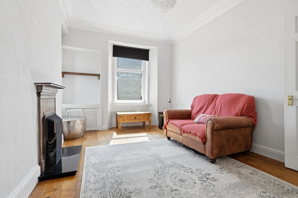 Additional image 3 of 3 bed flat for saleSomerville Street, Burntisland KY3