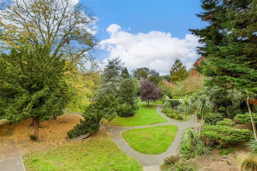 Additional image 8 of 1 bed flat for saleThe Green, Carshalton, Surrey SM5