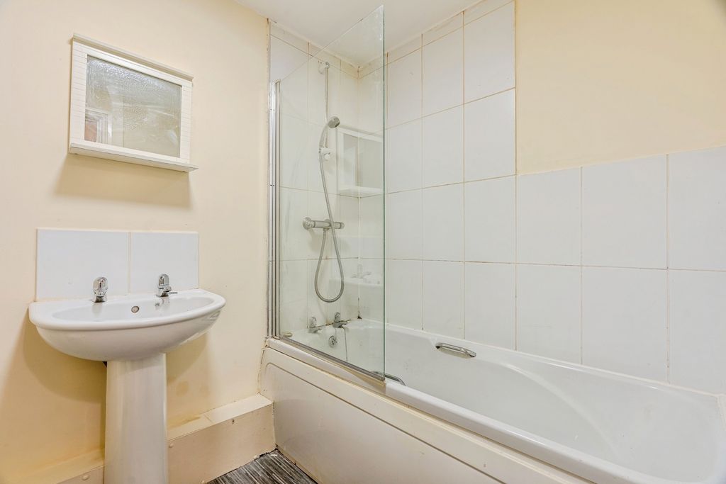 Additional image 9 of 2 bed flat for saleAllendale Street, Burnley, Lancashire BB12