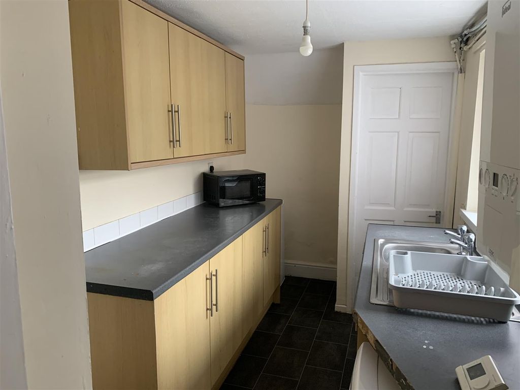 Additional image 5 of 2 bed flat for saleRosiland Avenue, Bedlington NE22