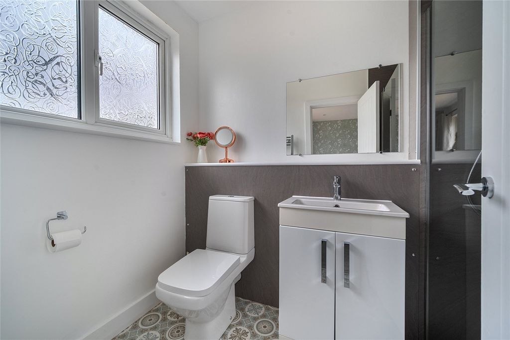 Additional image 17 of 5 bed bungalow for saleTregurthen Road, Camborne TR14