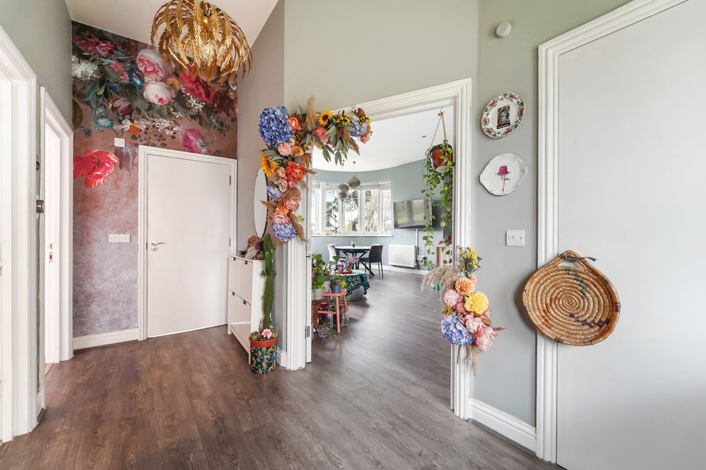 Additional image 19 of 2 bed flat for salePoulter Park, Bishopsford Road, Morden SM4