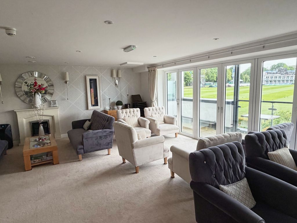 Additional image 18 of 2 bed flat for saleKeepers Close, Canterbury CT1