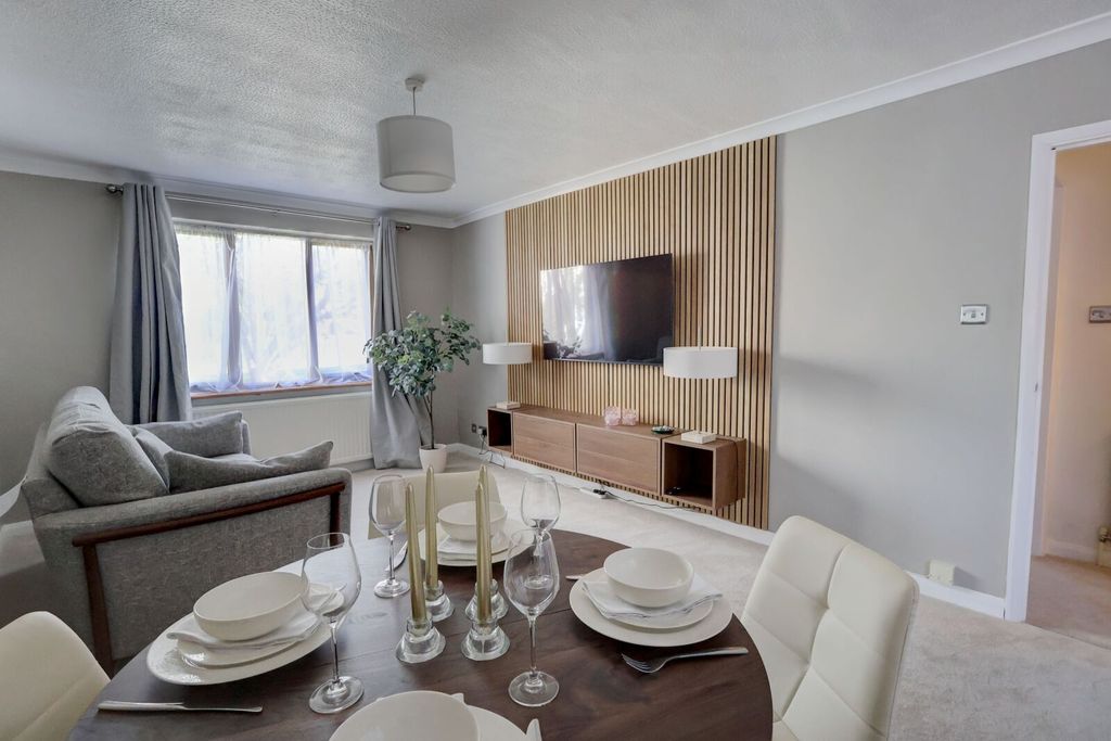 Additional image 15 of 1 bed flat for saleSummerleys Road, Princes Risborough, Buckinghamshire HP27