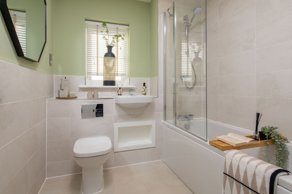 Additional image 9 of 4 bed detached house for sale"The Pargeter" at Chilsey Grange, Pyrcroft Road, Chertsey KT16