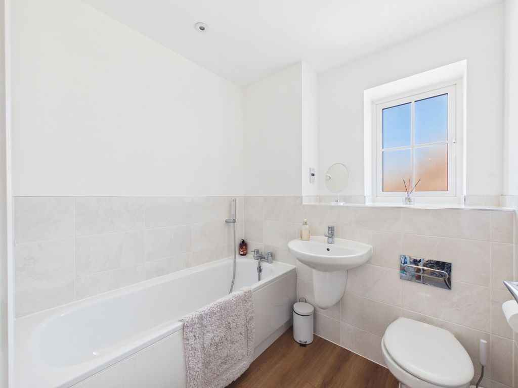Additional image 14 of 3 bed detached house for saleMoor Close, Chinnor, Oxfordshire OX39