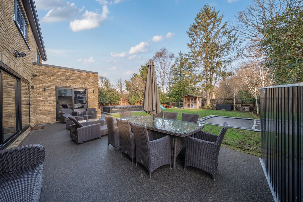 Additional image 27 of 7 bed detached house for saleHeathley End, Chislehurst BR7
