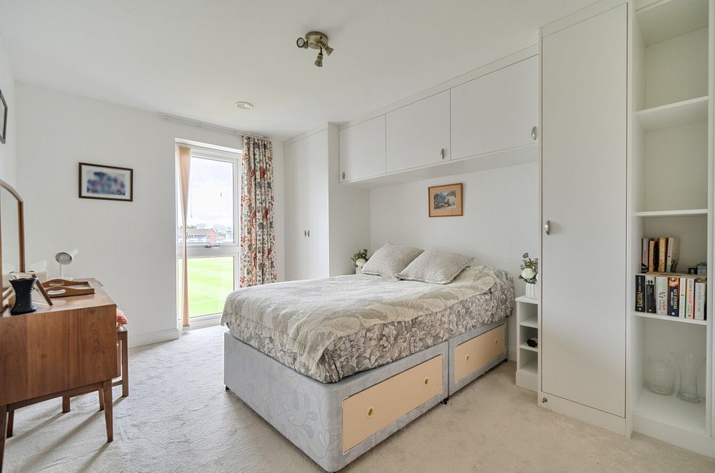 Additional image 16 of 2 bed flat for saleKeepers Close, Canterbury CT1