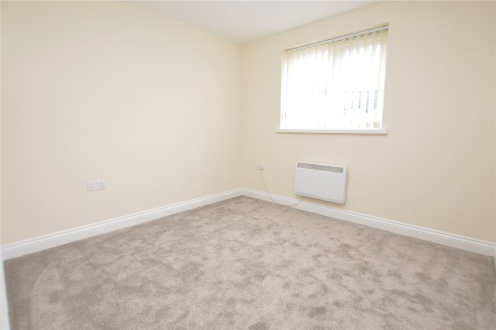 Additional image 3 of 1 bed flat for saleEast Hill, Tuckingmill, Camborne, Cornwall TR14