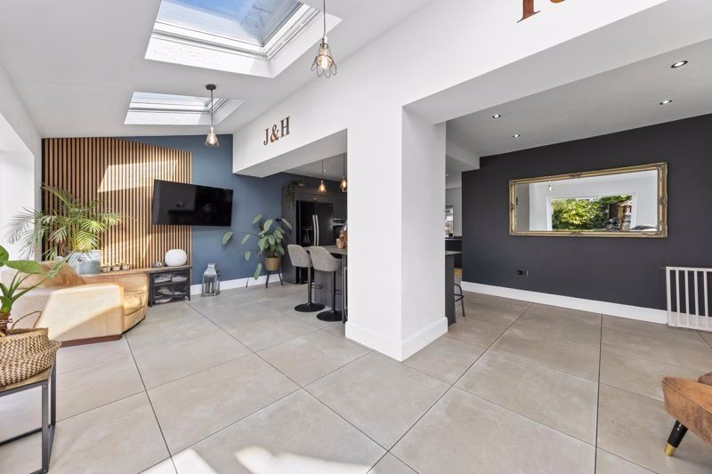 Additional image 20 of 4 bed detached house for saleMansfeldt Road, Newbold, Chesterfield S41