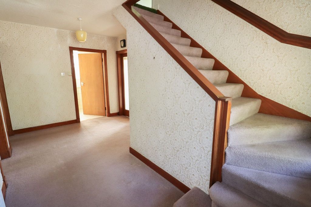 Additional image 10 of 3 bed detached house for sale44 Dunmuir Road, Castle Douglas DG7