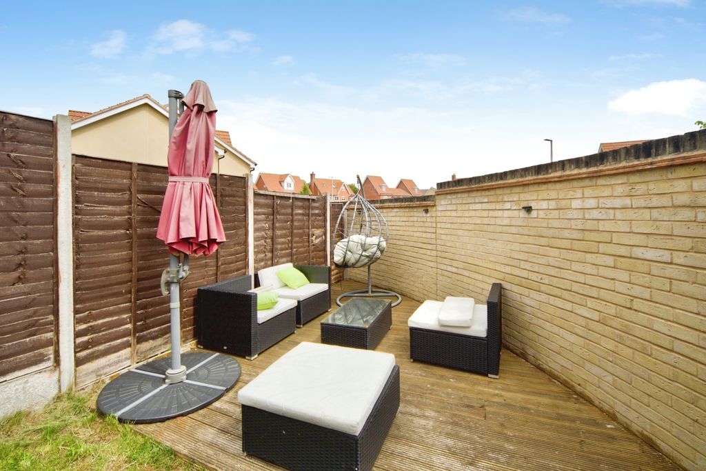 Additional image 24 of 4 bed end terrace house for saleAlderwood Terrace, Chigwell IG7