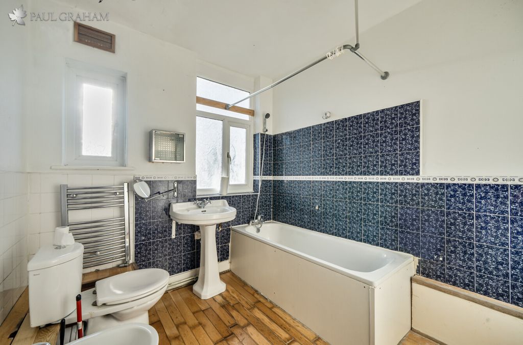 Additional image 11 of 3 bed semi-detached house for saleDenmark Road, Carshalton SM5
