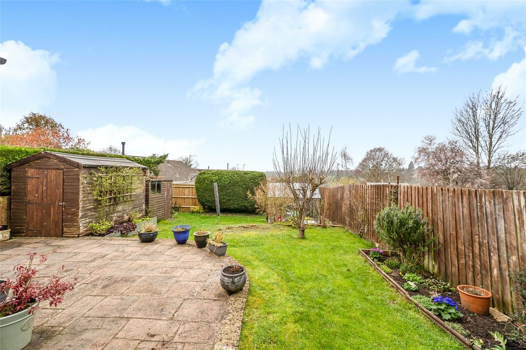 Additional image 2 of 4 bed detached house for saleWebb Crescent, Chipping Norton, Oxfordshire OX7