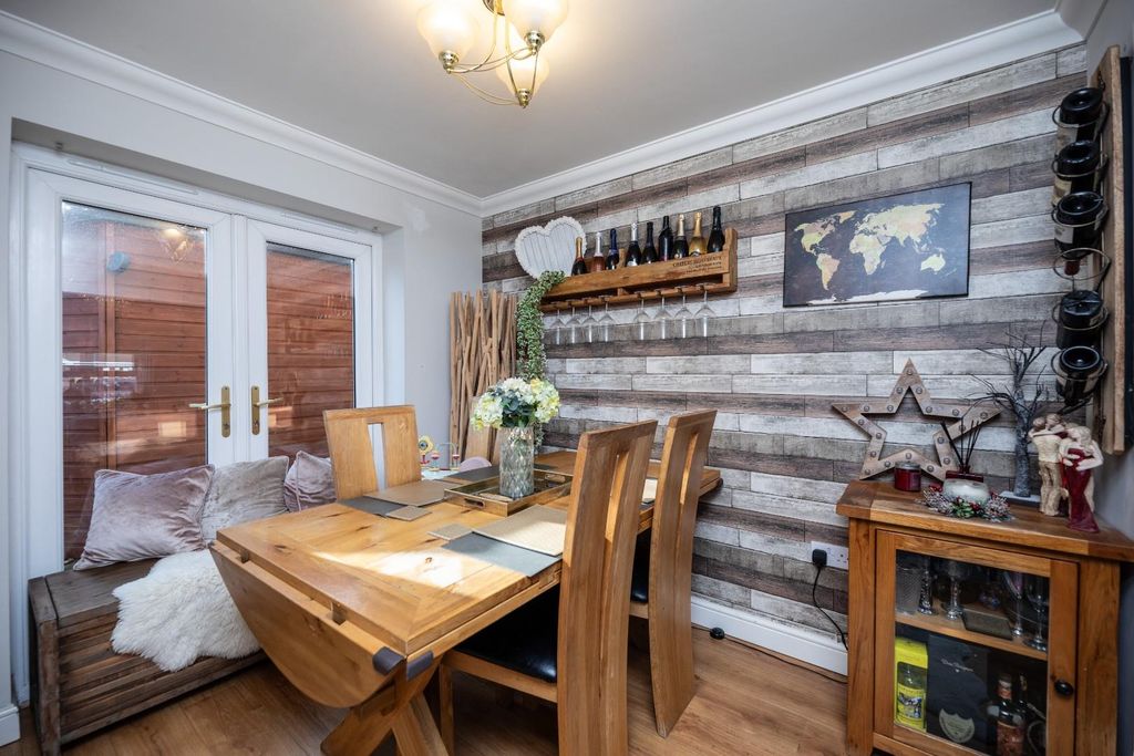 Additional image 7 of 5 bed detached house for saleRedhill Walk, Castleford WF10