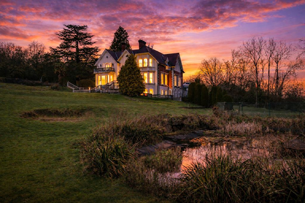 Additional image 44 of 6 bed detached house for saleTupwood Lane, Caterham CR3