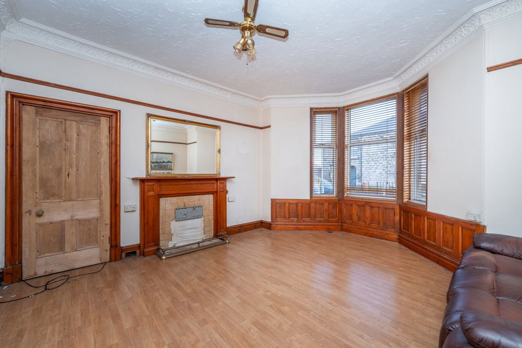 Additional image 7 of 4 bed semi-detached house for saleKirkbank Road, Burntisland KY3