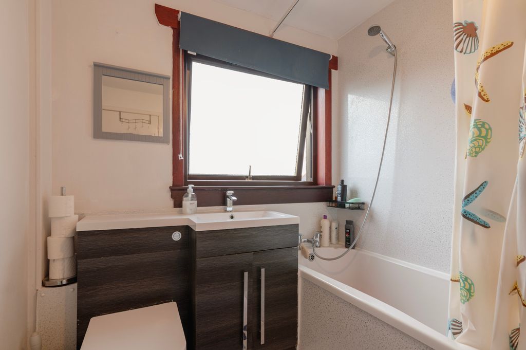 Additional image 12 of 3 bed terraced house for saleWell Road, Buckie AB56