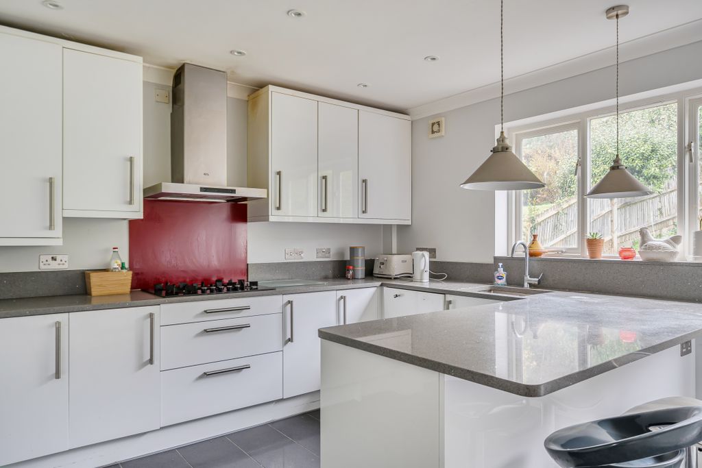 Additional image 10 of 5 bed detached house for saleDeerswood Close, Caterham CR3