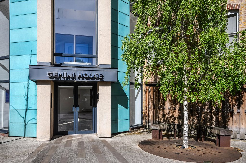 Additional image 14 of 3 bed flat for saleNew London Road, Chelmsford, Essex CM2