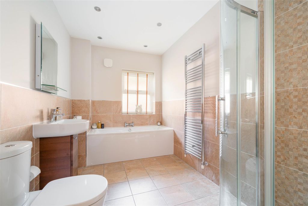 Additional image 18 of 5 bed detached house for saleTreeneuk Gardens, Ashgate, Chesterfield S40