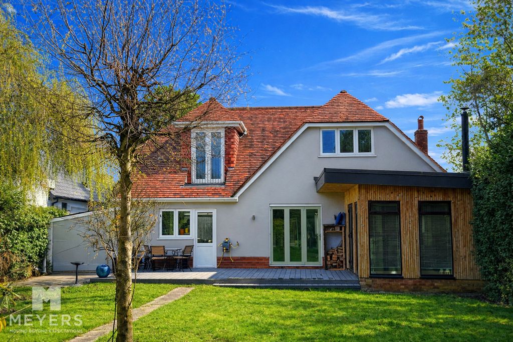 4 bed detached house for saleThe Grove, Christchurch, 2 BH23