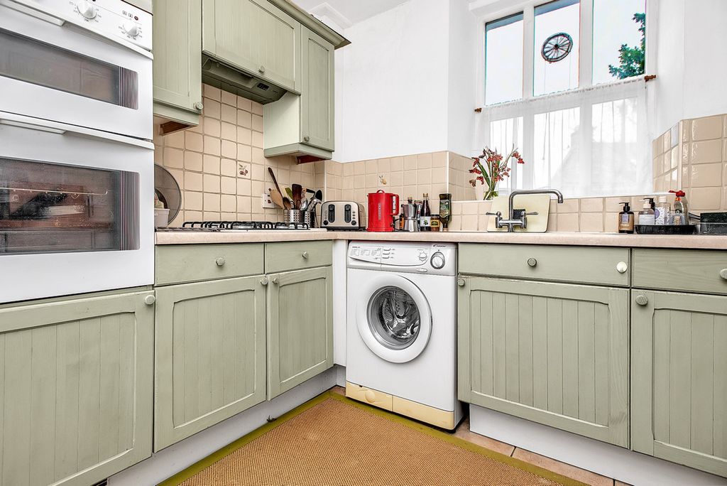 Additional image 6 of 1 bed flat for saleWood Close Gardens, Arnside LA5