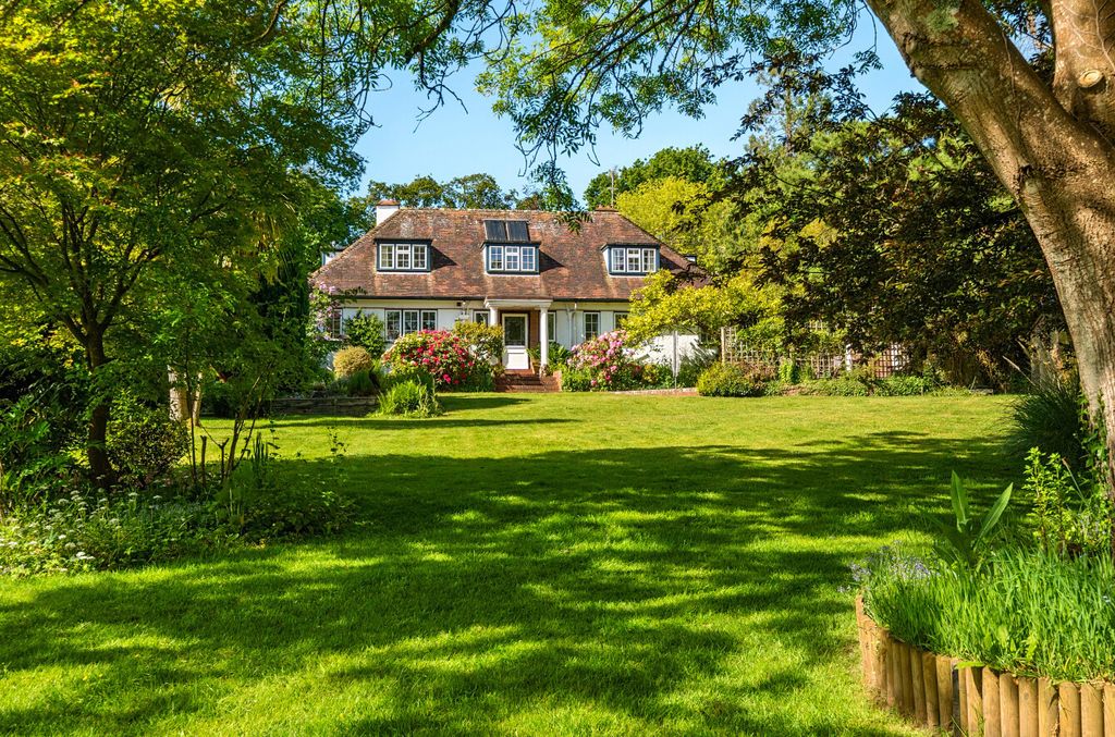 4 bed detached house for saleExmouth Road, Budleigh Salterton, Devon EX9