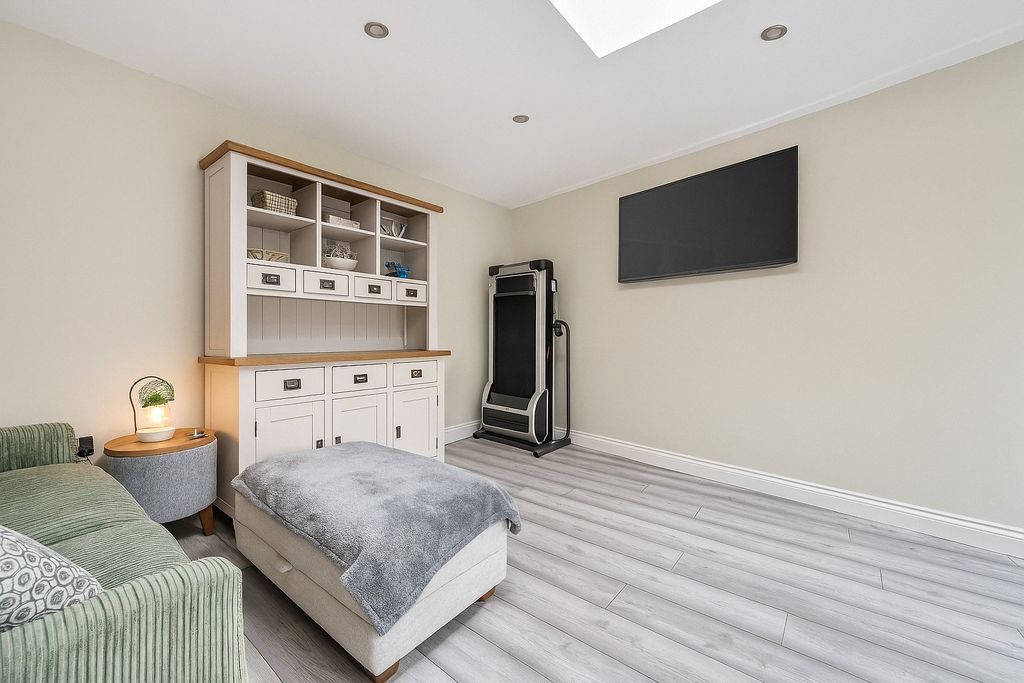 Additional image 9 of 4 bed detached house for saleKents Close, South Chard, Chard, Somerset TA20