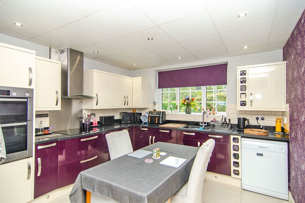 Additional image 6 of 4 bed detached house for saleBridge Cross Road, Burntwood WS7