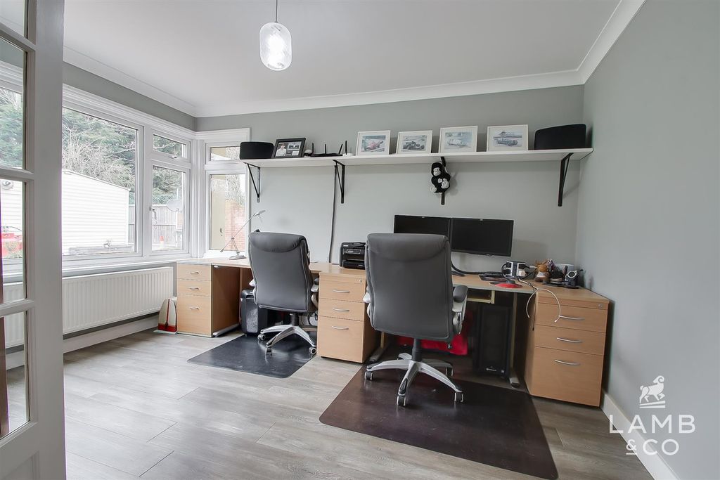 Additional image 22 of 5 bed detached house for saleLondon Road, Little Clacton CO16