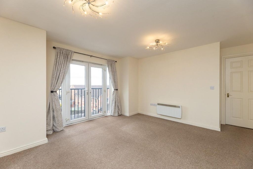 Additional image 6 of 2 bed flat for saleBellflower Close, Castleford WF10