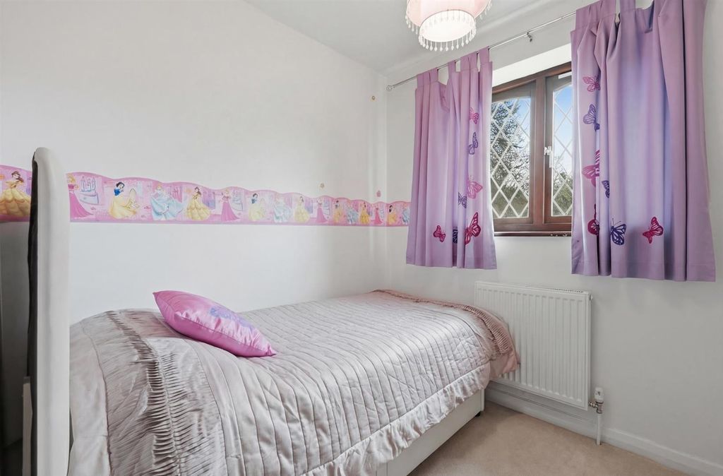 Additional image 28 of 6 bed detached house for saleBromley Lane, Chislehurst BR7