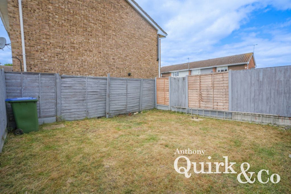 Additional image 6 of 1 bed maisonette for saleHilton Road, Canvey Island SS8