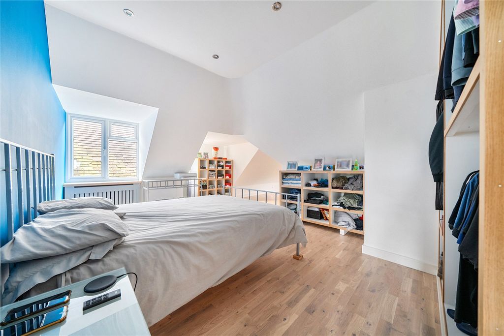 Additional image 6 of 2 bed flat for saleCamden Park Road, Chislehurst BR7