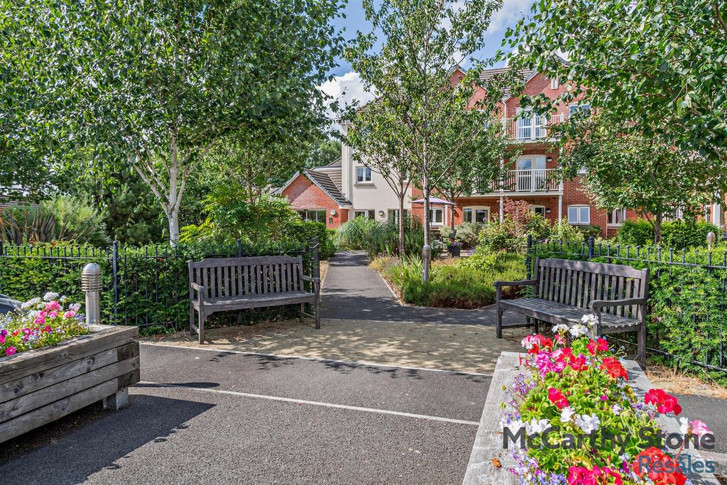 Additional image 17 of 1 bed flat for saleSquire Court, South Street, South Molton EX36