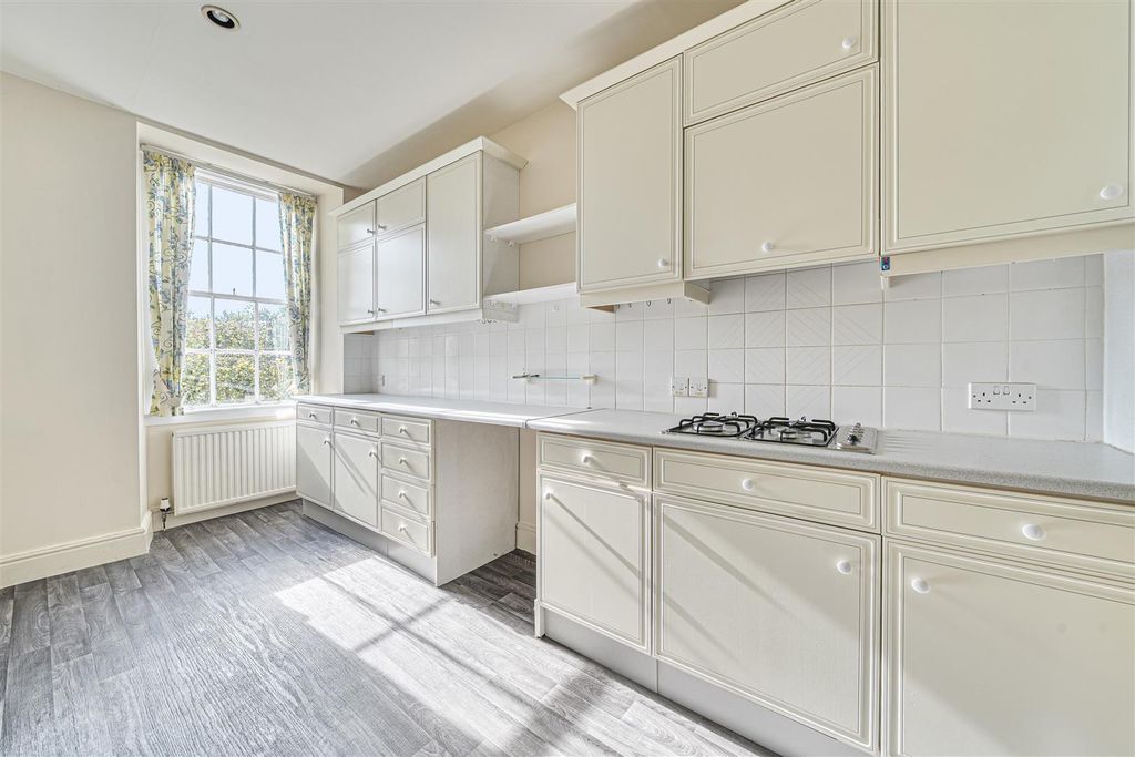Additional image 6 of 2 bed flat for saleMonkton Park, Chippenham SN15