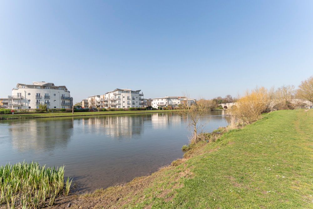 Additional image 3 of 2 bed flat for saleBridge Wharf, Chertsey KT16