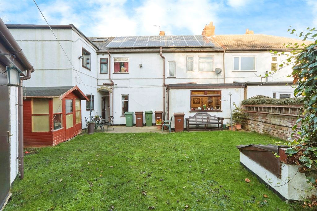 Additional image 15 of 7 bed semi-detached house for saleWheldon Road, Castleford WF10